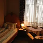 Hotel Pension Columbus Am Kurfuerstendamm